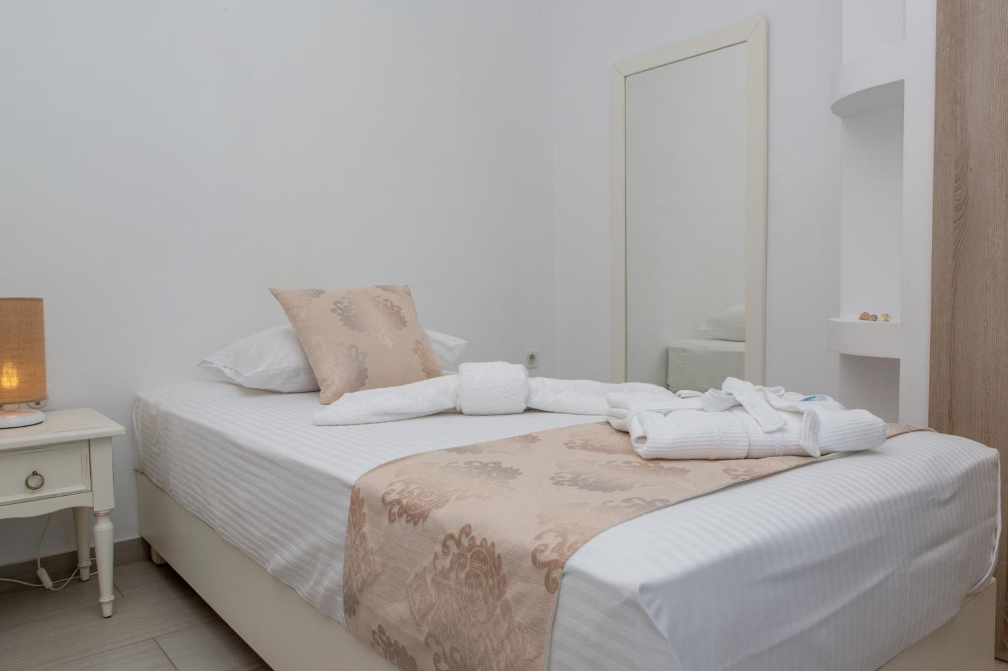 Sun And Moon Villas Pirgaki  Номер фото