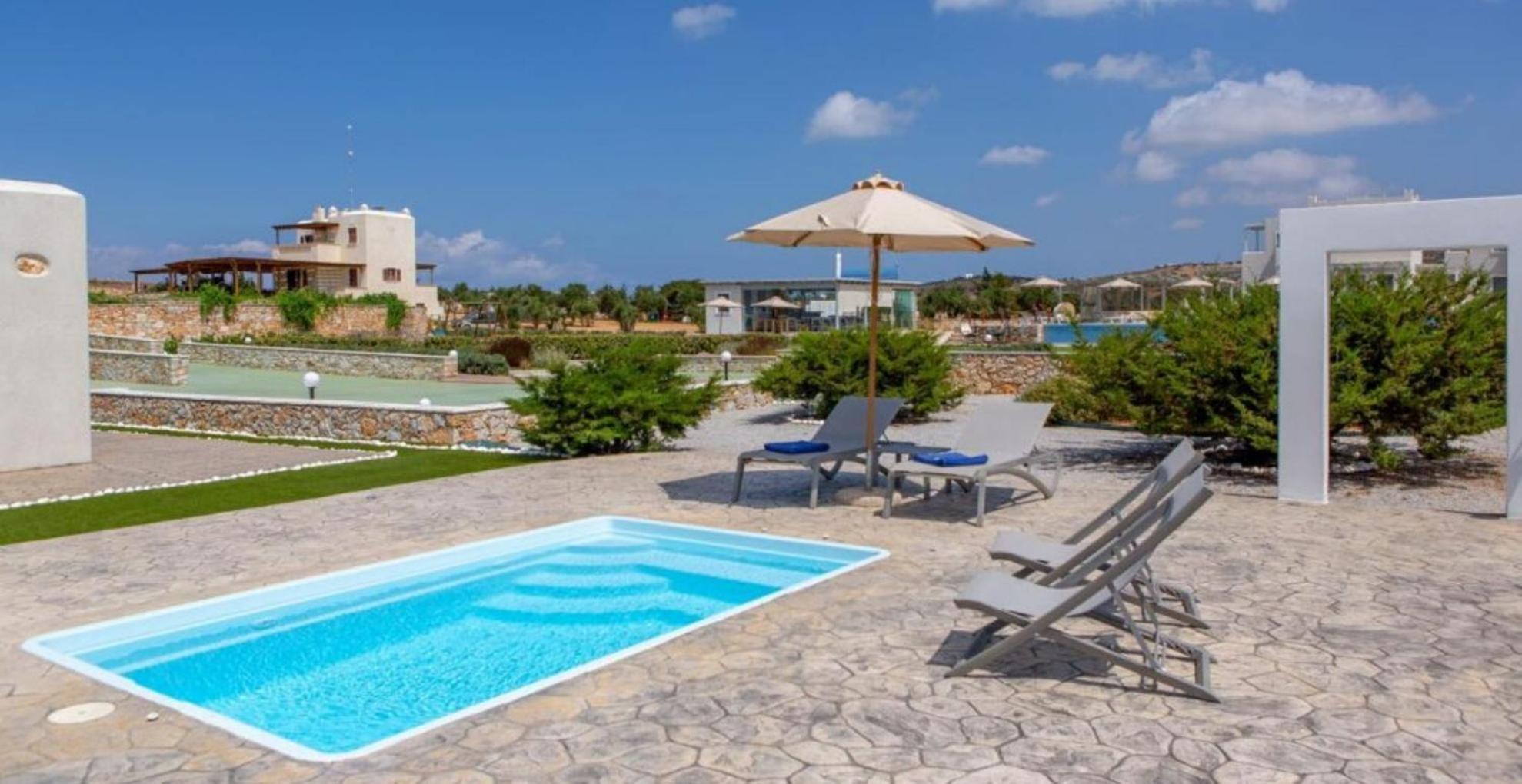 Sun And Moon Villas Pirgaki  Екстер'єр фото