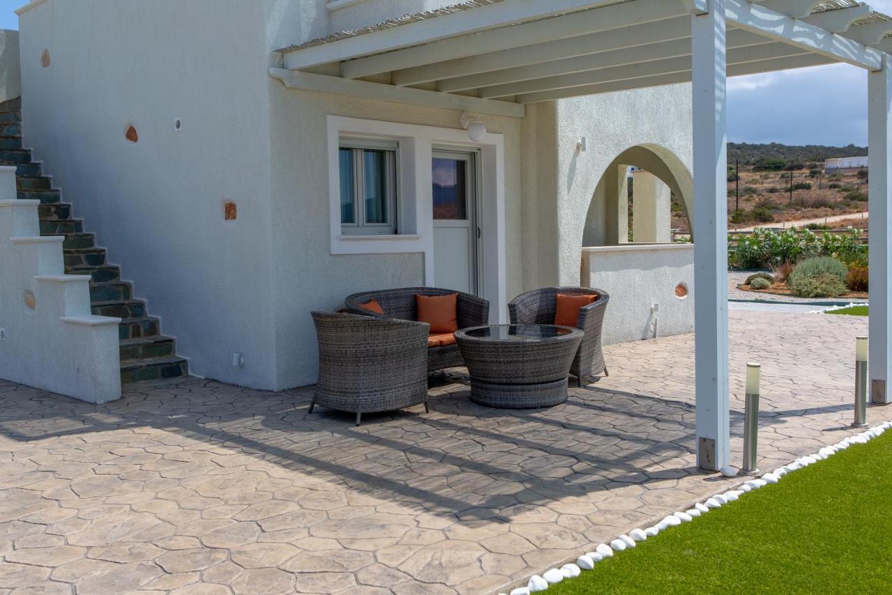 Sun And Moon Villas Pirgaki  Екстер'єр фото